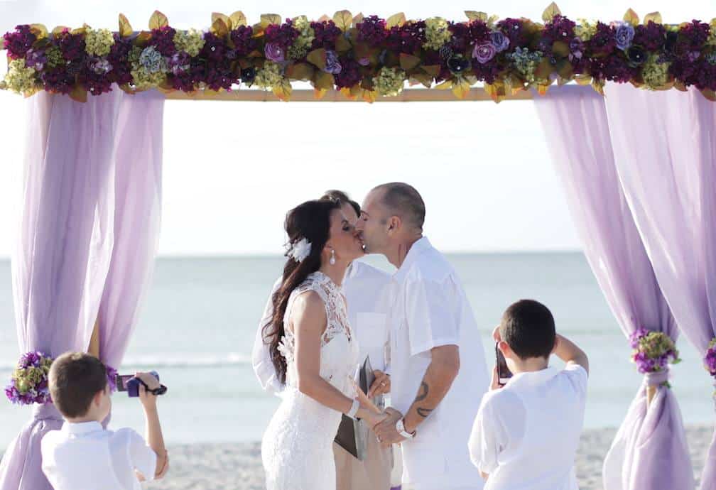 Nino & Rosies Beach Wedding Story