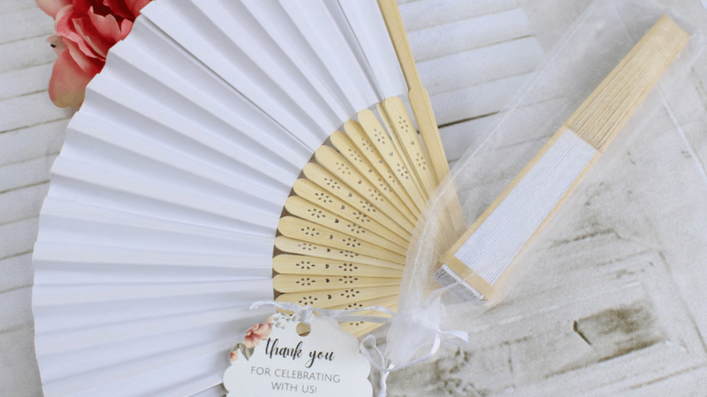 Beach Wedding Favor Ideas Fans